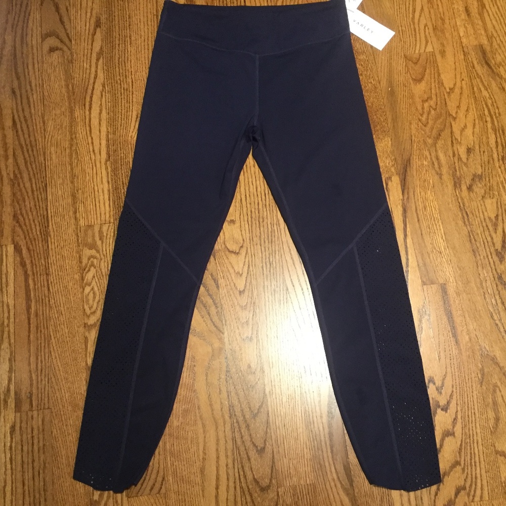 legging scalloped edge